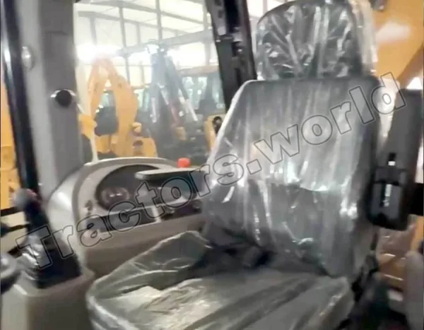 Massive 4CX Backhoe Loader In Togo