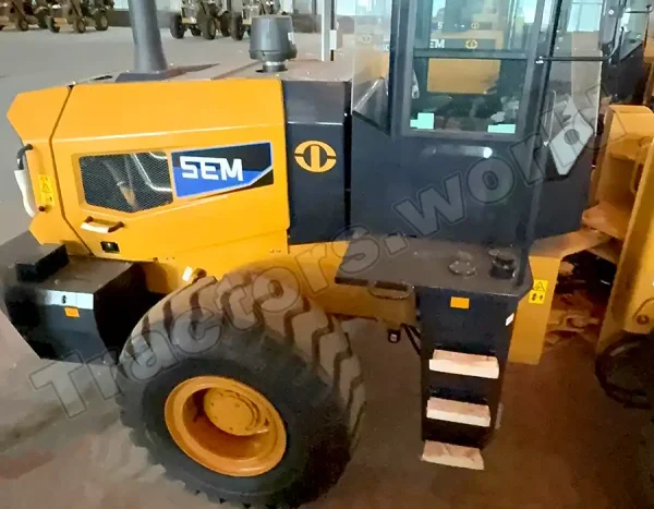 SEM 655F Wheel Loader In Togo