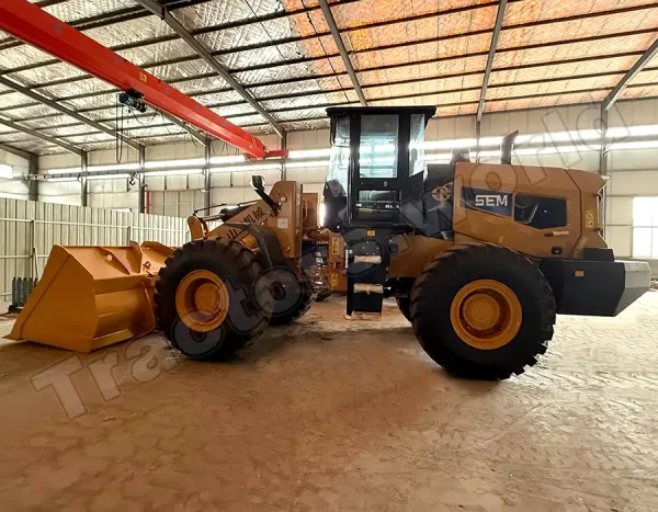 SEM 655F Wheel Loader In Togo