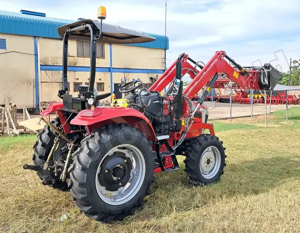 MT-460 4WD Tractor
