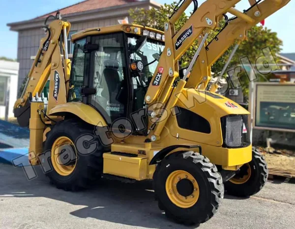 Massive 3CX (Side Shift) Backhoe Loader In Togo