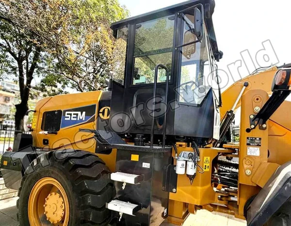 SEM 636F Wheel Loader In Togo