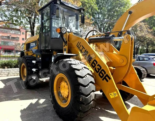 SEM 636F Wheel Loader In Togo
