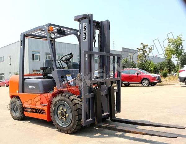 Massive CPCD35 Forklift In Togo