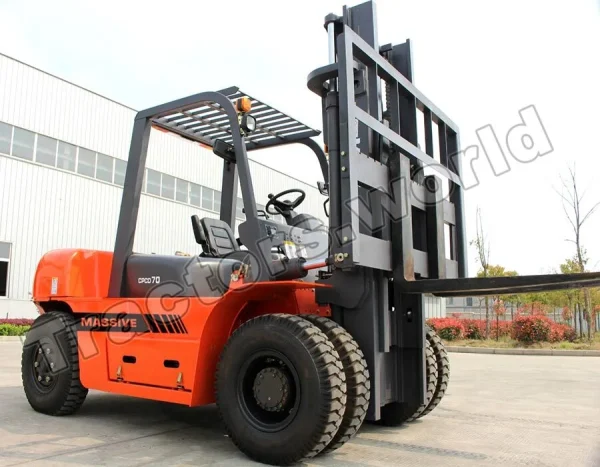 Massive CPCD70 Forklift In Togo